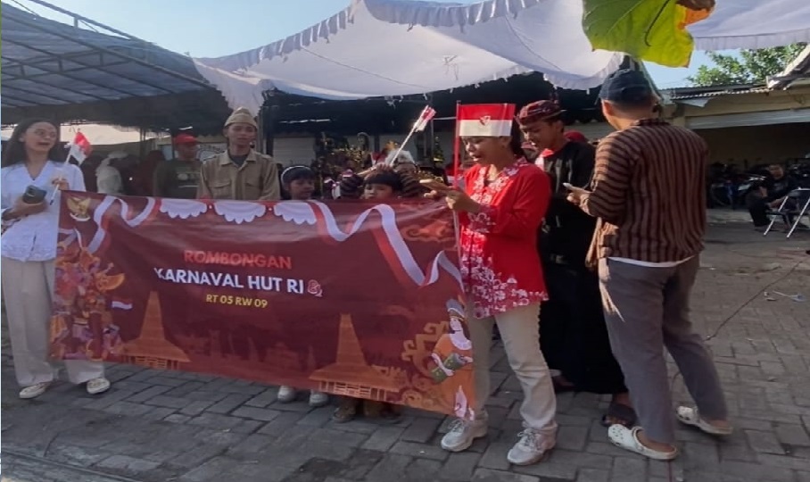 Karnaval HUT RI Ke-81, Warga RW 09 Kelurahan Mojo Gubeng Tampilkan dengan Keunggulan Berbeda dari Tahun Kemarin