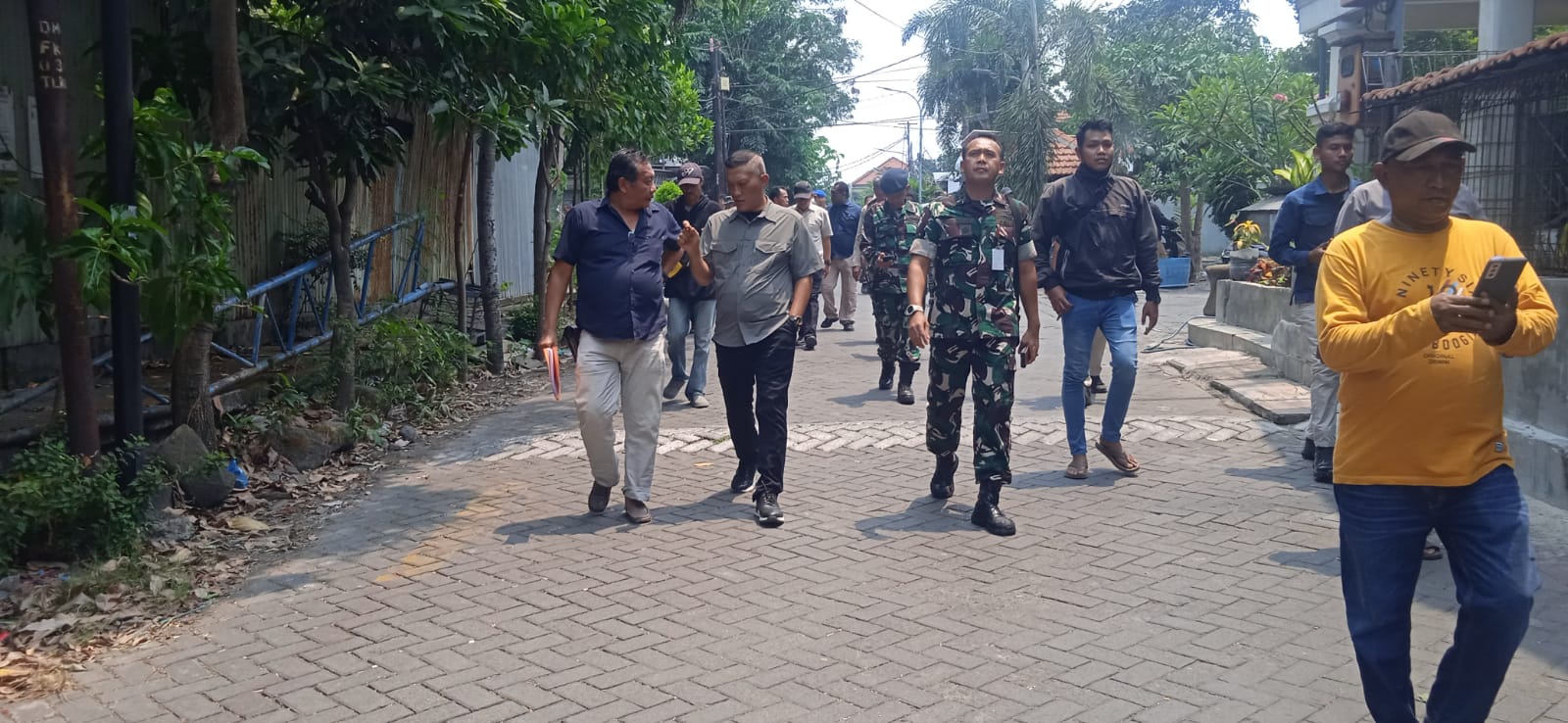 Kedatangan Satu Truk Personel TNI AU Picu Ketegangan di Simo Gunung, Warga Pertanyakan Data Tanah dan Hunian